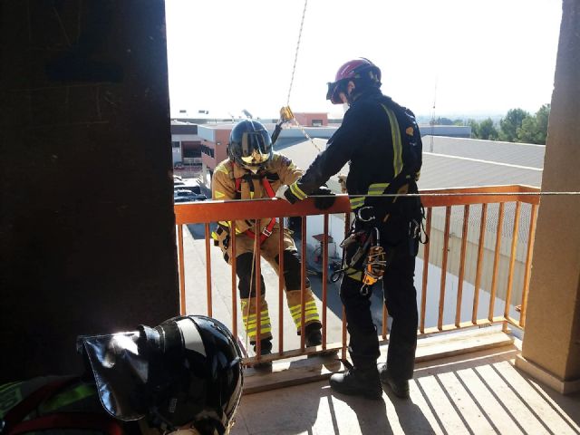 Los bomberos del Consorcio de Extinción de Incendios y Salvamento cuentan con un nuevo dispositivo - 1, Foto 1