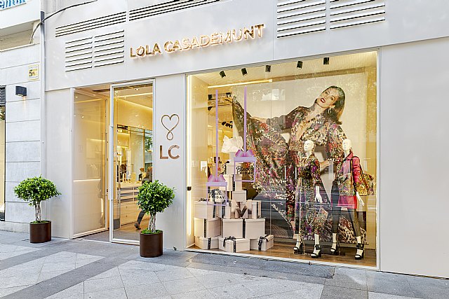 LOLA CASADEMUNT inaugura nueva flagship store en Murcia - 1, Foto 1