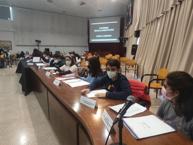El Ayuntamiento de Puerto Lumbreras acoge plenos infantiles, para conmemorar el día de la Constitución - 4, Foto 4