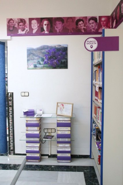 Rincn Violeta, un espacio para dar visibilidad a la mujer en la biblioteca municipal, Foto 2
