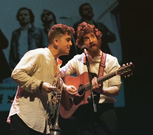 Río Viré, primer premio de Canción de Autor, y Víctor Ortega y José Ángel Valverde, primeros premios de la modalidad de Literatura del Certamen de Creación Artística Joven CREARTE 2021 de Molina de Segura - 1, Foto 1