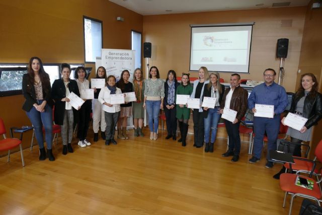 Un total de 17 participantes concluyen su formación en Generación Emprendedora - 1, Foto 1