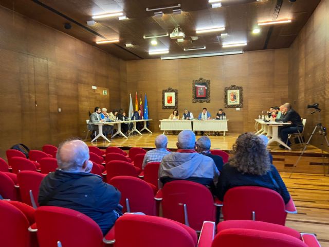 El Pleno del Ayuntamiento de La Unión aprueba por unanimidad exigir a la Consejería de Educación una nueva instalación eléctrica para el colegio de Portmán - 1, Foto 1