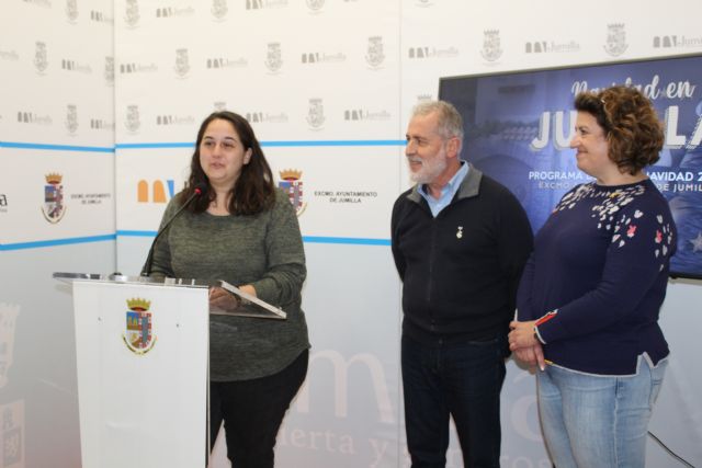 Las actividades de Navidad en Jumilla 2022 comienzan este sábado con el encendido de luces desde el exterior del Teatro Vico - 1, Foto 1