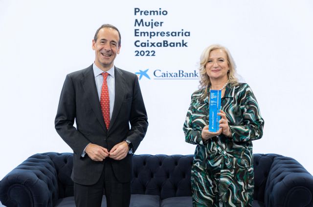 Gonzalo Gortázar elogia el valor del talento y del emprendimiento femenino en la entrega de los Premios Mujer Empresaria CaixaBank 2022 - 1, Foto 1