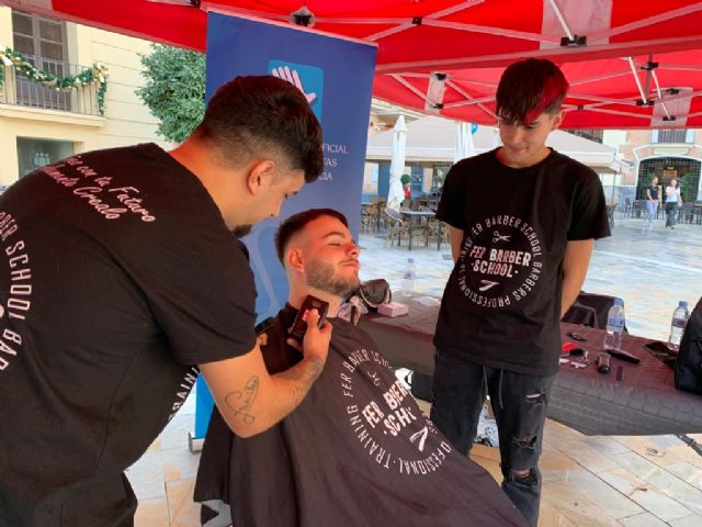 El Ayuntamiento se suma a la campaña ´Movember´ y anima a los ciudadanos a cuidar la salud masculina - 2, Foto 2