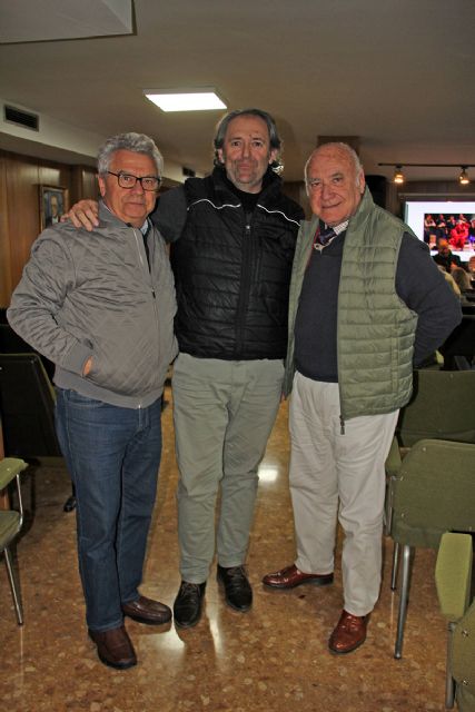 Triana se llena de arte, homenaje inolvidable al escultor Jesús Gavira - 4, Foto 4