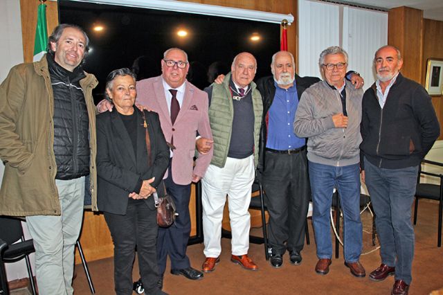 Triana se llena de arte, homenaje inolvidable al escultor Jesús Gavira - 5, Foto 5