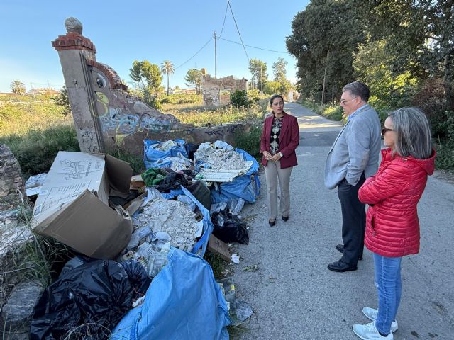 Continúa la expansión descontrolada de escombreras ilegales en las pedanías ante el silencio y la inacción del PP de La Glorieta - 1, Foto 1