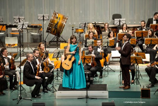 La calidad y el talento de los musicos de Entre Cuerdas y Metales llena El Batel - 1, Foto 1