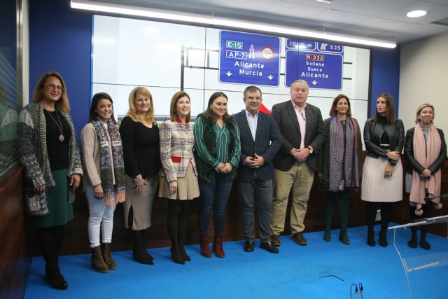 El Partido Popular se moviliza para exigir al Gobierno socialista la total gratuidad de la autopista AP7 - 1, Foto 1