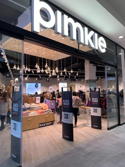 El grupo Young Retail finaliza 2020 con una triple apertura en Andalucía - 3, Foto 3