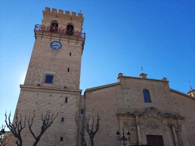 [The concentration of people in the Plaza de la Constitucin to celebrate the entrance of the New Year 2021 is not allowed