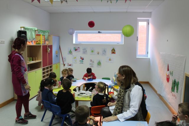 Más de 120 niños disfrutan de las cinco escuelas de Navidad que se ofrecen en Puerto Lumbreras para facilitar la conciliación familiar y laboral - 3, Foto 3