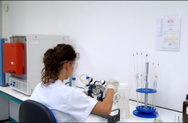 Esamur controla los vertidos de industrias para garantizar la correcta depuración y prevenir la contaminación en origen - 1, Foto 1