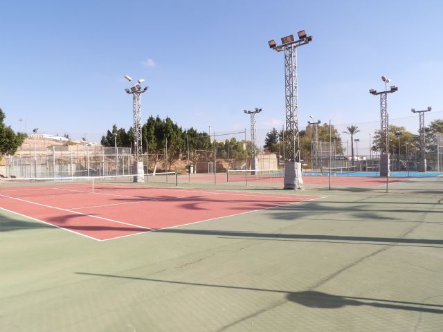 El Ayuntamiento de Alcantarilla renueva las pistas de tenis - 1, Foto 1