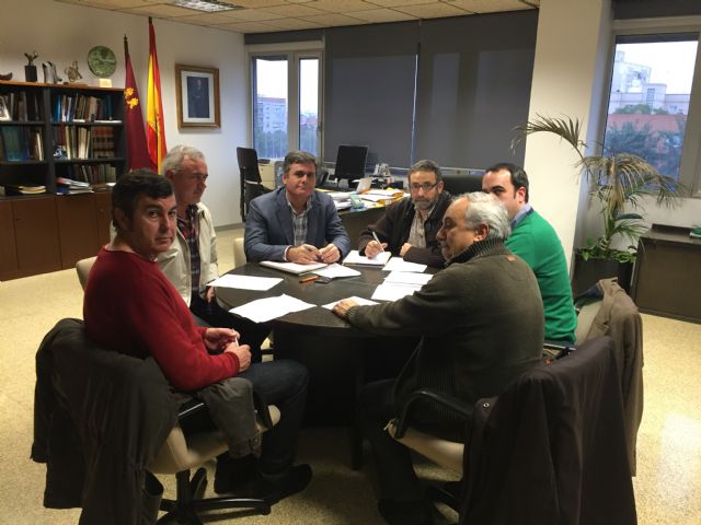 Reunión entre el director general del Agua y el equipo de gobierno del Ayuntamiento de Moratalla - 1, Foto 1
