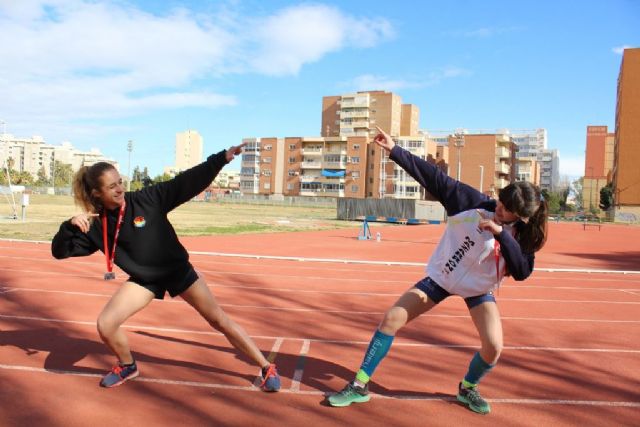 Cristina Dvila, Miriam Sez y Miriam Snchez suman nuevos xitos para el Club Atletismo Mazarrn, Foto 1