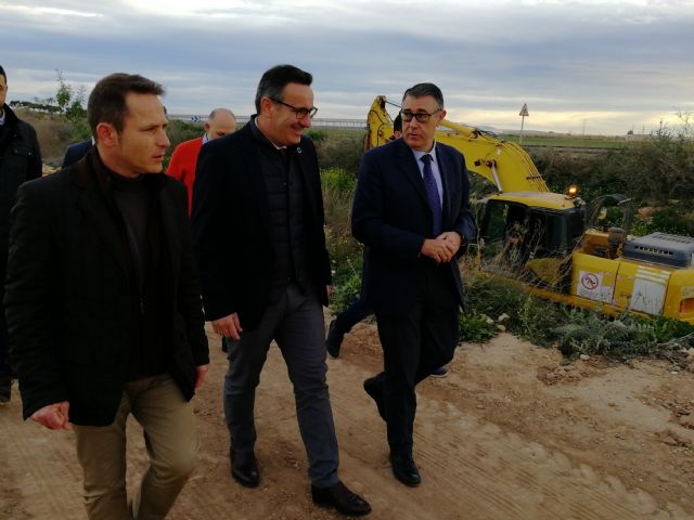 La CHS mejora los canales de drenaje D4 y D7 para recuperar su funcionalidad en caso de inundaciones en el campo de Cartagena - 2, Foto 2