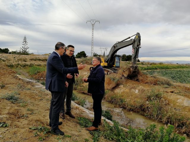 La CHS mejora los canales de drenaje D4 y D7 para recuperar su funcionalidad en caso de inundaciones en el campo de Cartagena - 3, Foto 3