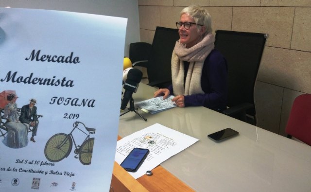 Las plazas de la Constitución y Balsa Vieja acogen este fin de semana el Mercado Modernista de Totana, Foto 1