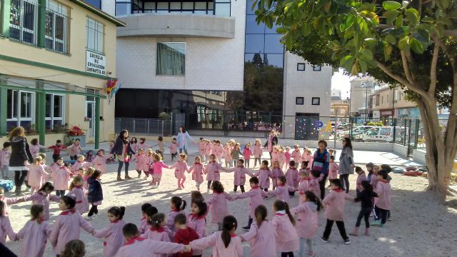 Los colegios de San Pedro del Pinatar celebran el día de La Paz con actividades solidarias - 5, Foto 5