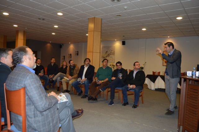 La relación entre el deporte y empresa centran los Desayunos de ASECOM de la mano de Kike Boned - 3, Foto 3