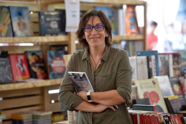 Los encuentros telemáticos del Premio Hache reciben a la escritora gallega Eva Mejuto - 1, Foto 1