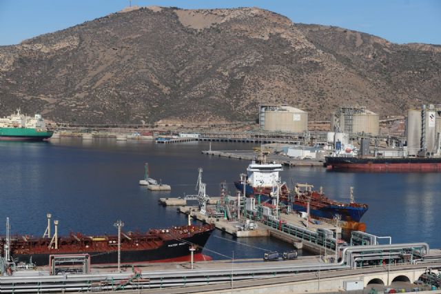 El Puerto de Cartagena cierra 2022 con la mejor cifra de su historia en tráfico de mercancías con más de 36,6 millones de toneladas - 1, Foto 1