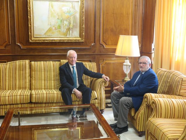 El Tercio Viejo de Cartagena presenta su programa de actividades para2023 al presidente de la Asamblea Regional - 1, Foto 1