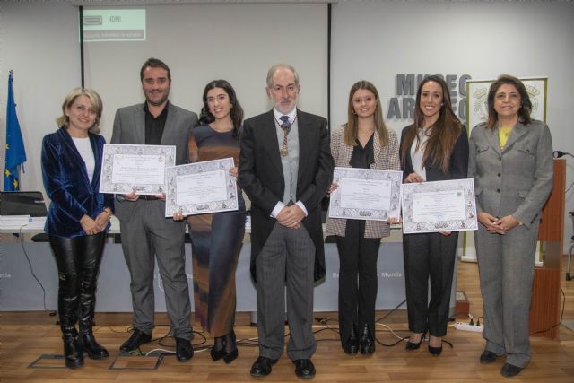 La Real Academia de Medicina premia a dos estudiantes y dos profesores de la UCAM - 1, Foto 1