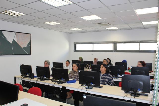 Finaliza el tercero de los cursos de competencias digitales básicas organizados por el Ayuntamiento de Jumilla - 3, Foto 3