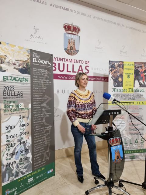 La Concejal de Turismo presenta el calendario anual de 'El Zacatín' - 2, Foto 2