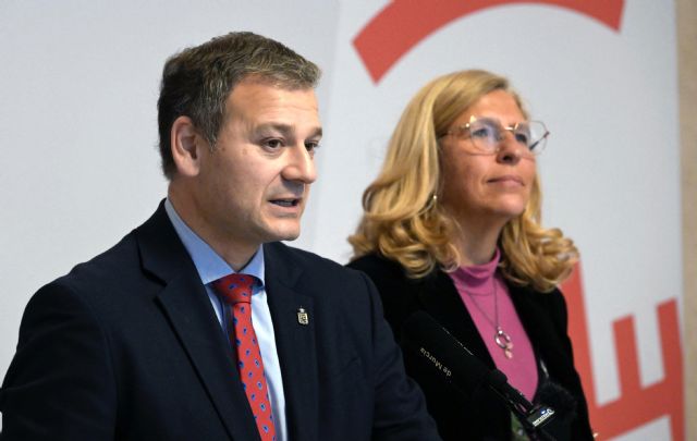 La franja de edad entre los 40 y los 57 años es la que concentra el mayor número de población de Murcia - 1, Foto 1