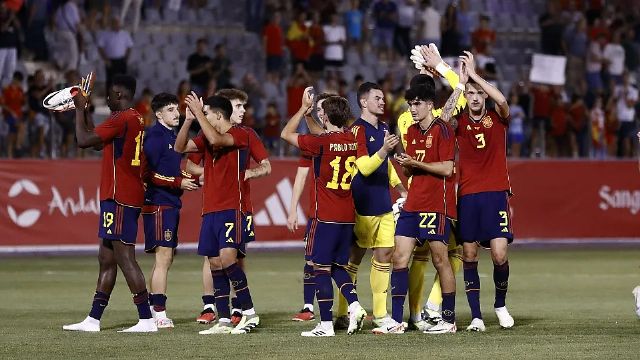 El Ayuntamiento de Lorca celebra la elección del estadio Francisco Artés Carrasco para el partido amistoso entre la Selección Española Sub-21 y la Selección de la República Checa - 1, Foto 1