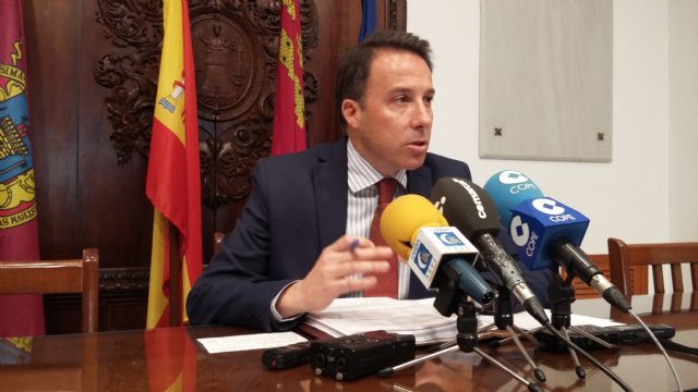 El Ayuntamiento recorta su deuda más del 50%, consolida el equilibrio presupuestario y eliminará el déficit acumulado - 1, Foto 1