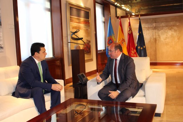 El alcalde solicita al presidente regional la ampliación del IES Mar Menor para concentrar los ciclos formativos - 1, Foto 1