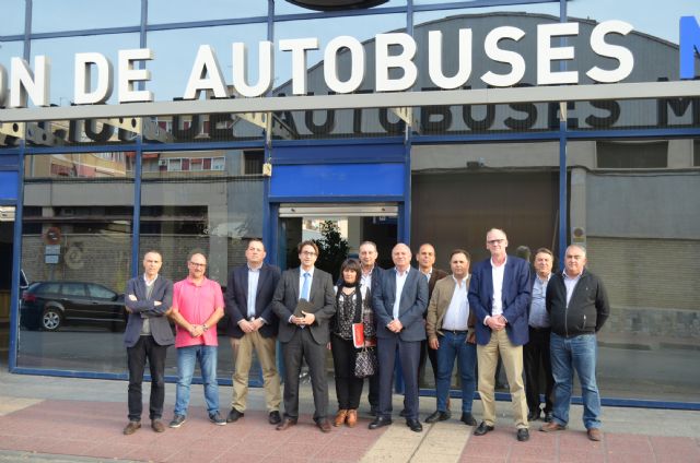 Reunión del director general de Transportes con concesionarios de autobús - 1, Foto 1