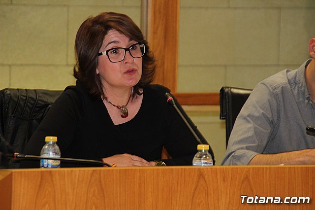 La portavoz del Partido Popular, Isabel maría Sánchez Ruiz / Totana.com, Foto 1