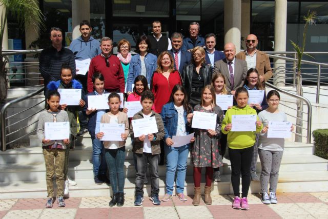 FCC y el Ayuntamiento fomentan el reciclaje  entre los escolares pinatarenses con la campaña Ecolimpia - 1, Foto 1
