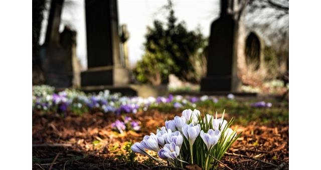 Sanidad prohíbe los velatorios y restringe las ceremonias fúnebres para limitar la propagación y el contagio por la COVID-19 - 1, Foto 1