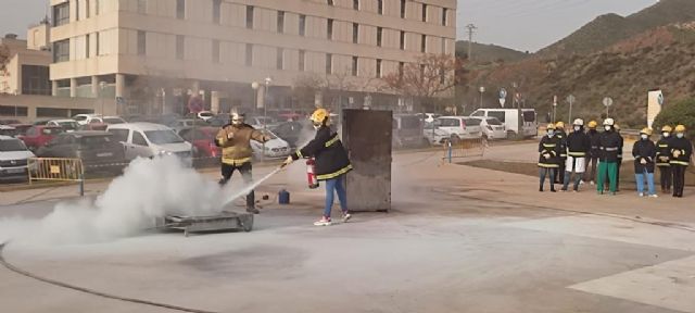 950 profesionales del hospital Rafael Méndez reciben formación especializada ante situaciones de emergencias y evacuación - 1, Foto 1