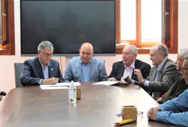 El Presidente de la CHS se reúne con el Alcalde de Cieza y con las Comunidades de Regantes de la ciezanas - 1, Foto 1