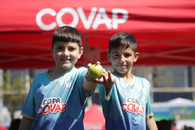 Copa COVAP y 5 al Día advierten que el bajo consumo de frutas y hortalizas en la infancia reduce el 38% de la hidratación que aportan estos alimentos - 2, Foto 2