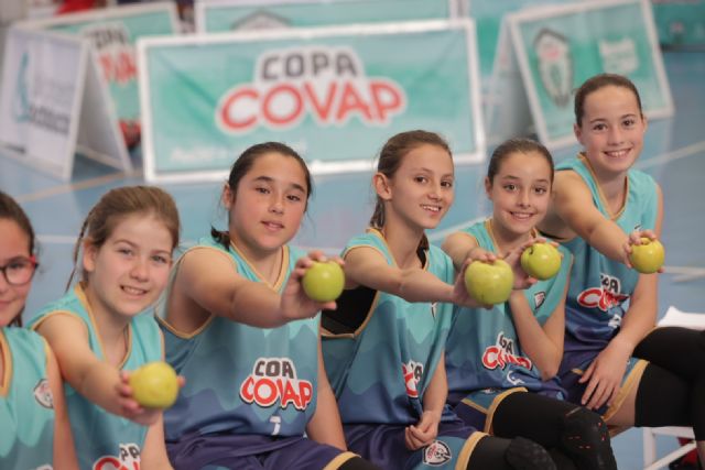 Copa COVAP y 5 al Día advierten que el bajo consumo de frutas y hortalizas en la infancia reduce el 38% de la hidratación que aportan estos alimentos - 3, Foto 3