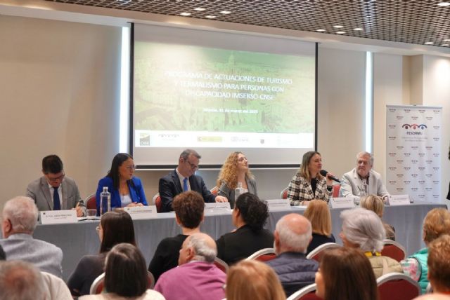 La consejera de Política Social resalta que si somos conscientes de que la diversidad también forma parte de la sociedad, la inclusión ya no será un reto, sino una realidad - 2, Foto 2