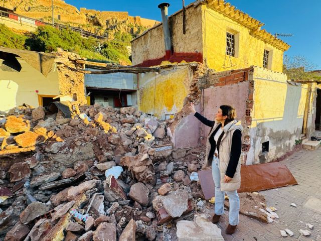 El Ayuntamiento continúa con sus actuaciones en los barrios altos tras el temporal con la demolición de cuatro nuevos inmuebles - 1, Foto 1