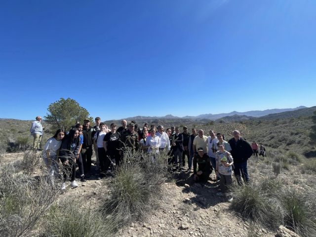 Las empresas de áridos plantan 2.000 árboles y conciencian a los jóvenes sobre el valor de la restauración ambiental - 2, Foto 2