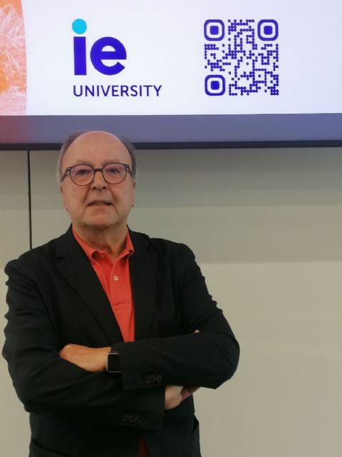 Los mensajes fantasmas que se ocultan tras nuestros gestos, si son observados al detalle, nos presentan claves interesantes - 1, Foto 1