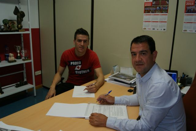 El guardameta Fabio y el ala Dário Marinovic amplían sus contratos con el Club - 1, Foto 1